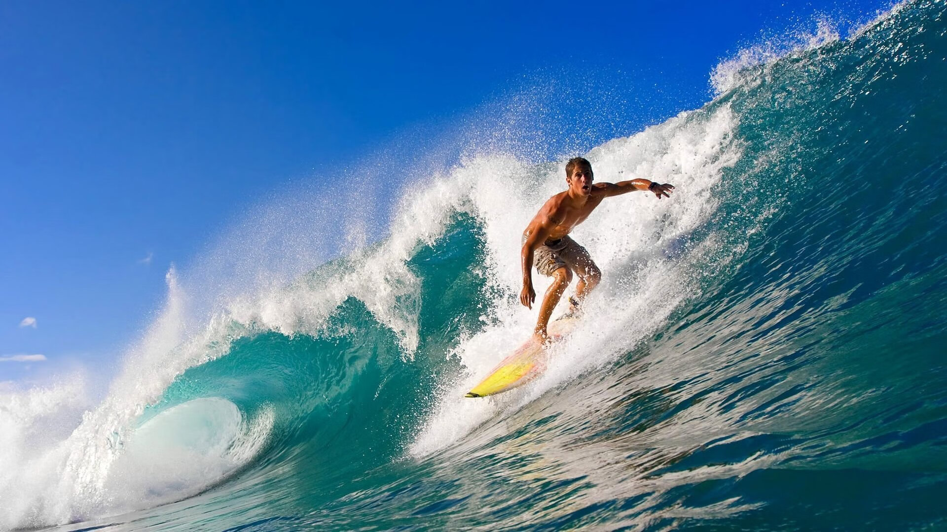 九游登录中心-背泳转身动作流畅，技术提升明显，背泳教学视频分解动作